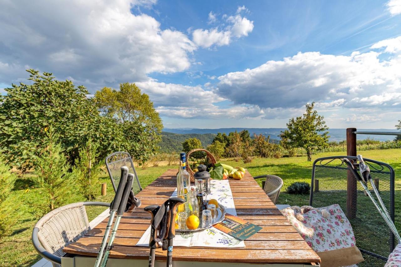 Apartments Sveti Leonard Oprtalj Екстер'єр фото